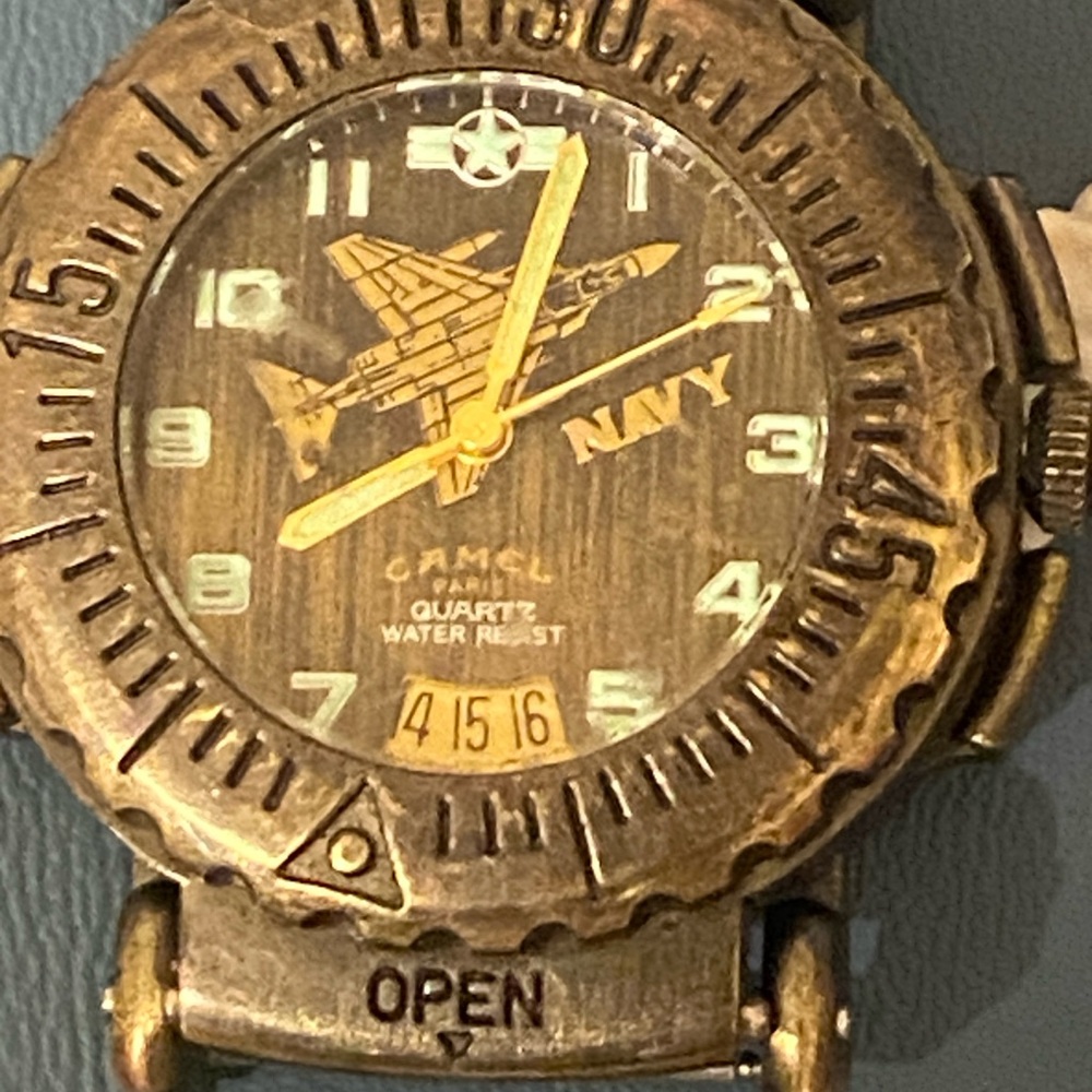 CAMEL Quartz Navy Watch